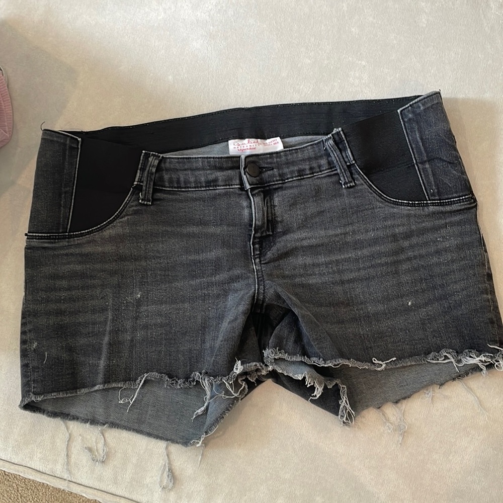 Underbump Maternity jeans, shorts with stretchy side waste